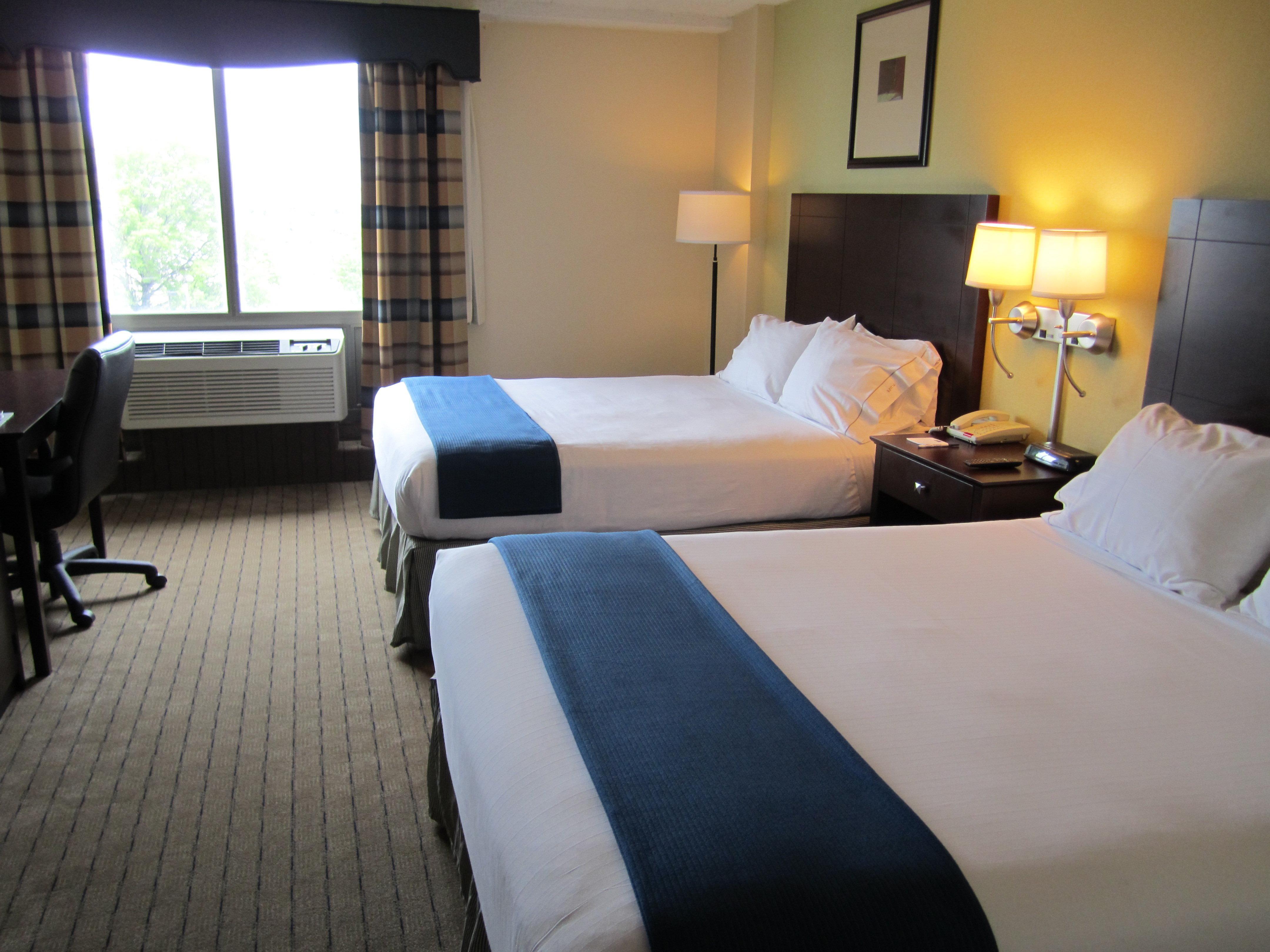 Holiday Inn Express Boston By Ihg Exterior photo