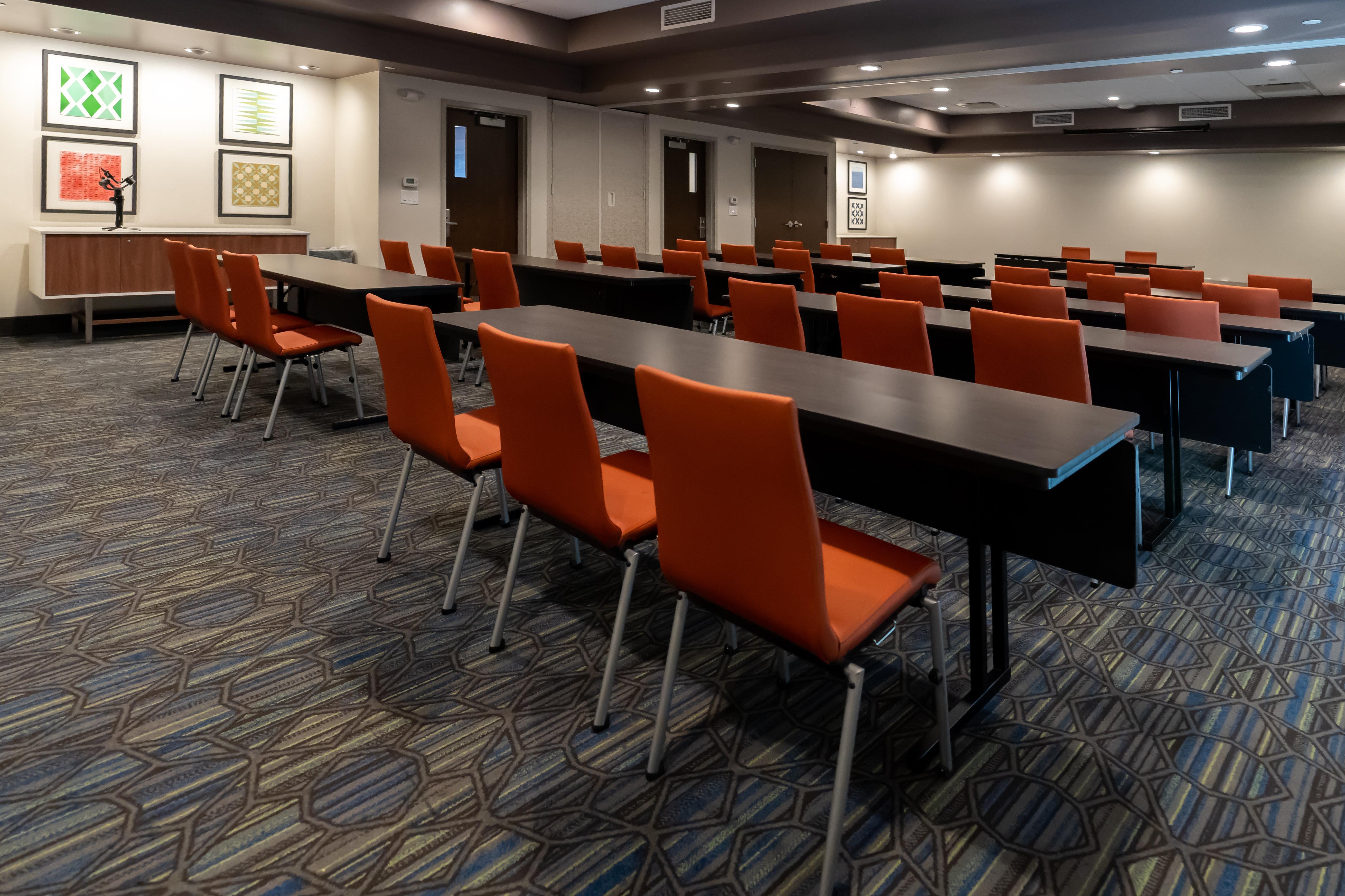 Holiday Inn Express Boston By Ihg Exterior photo