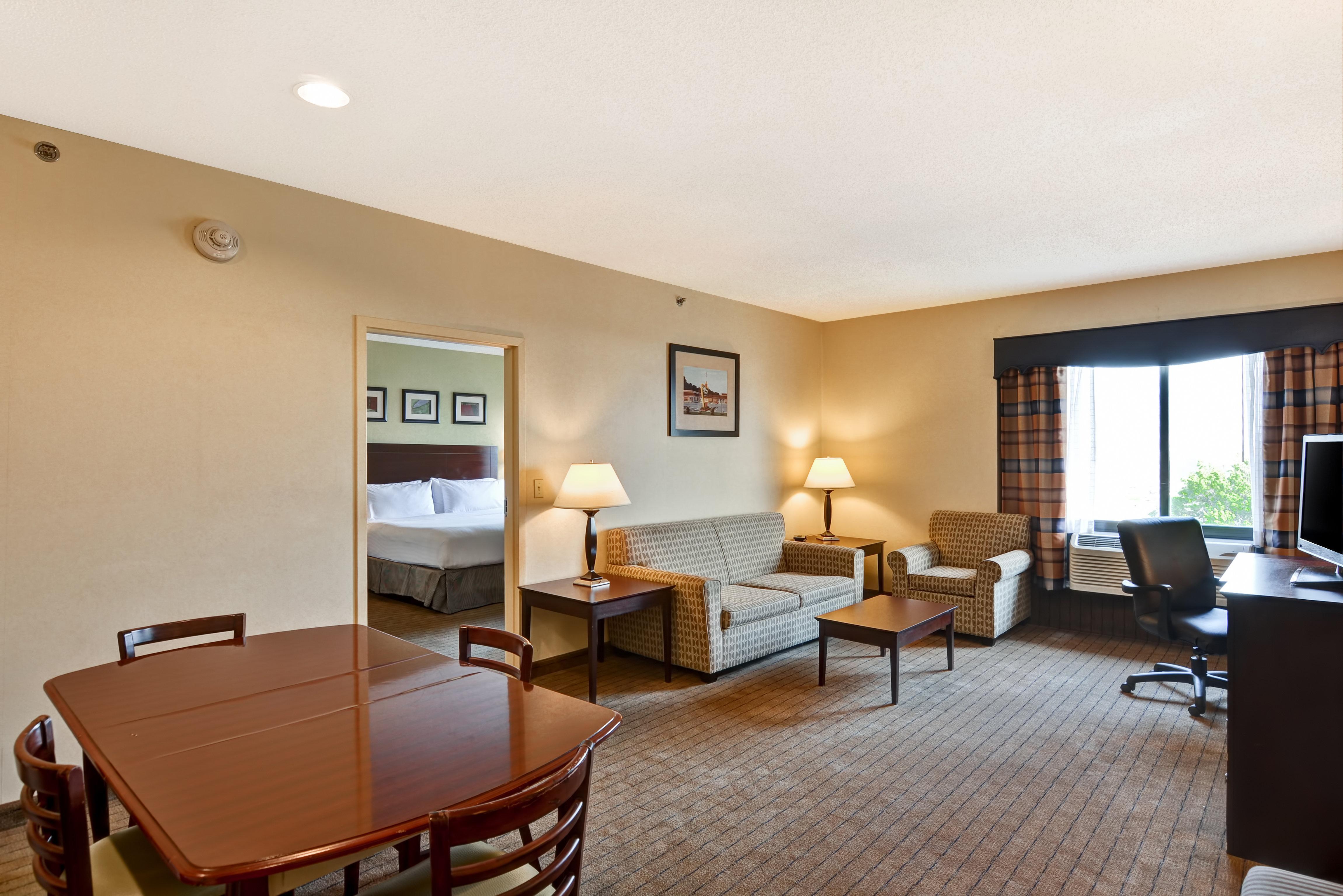 Holiday Inn Express Boston By Ihg Exterior photo